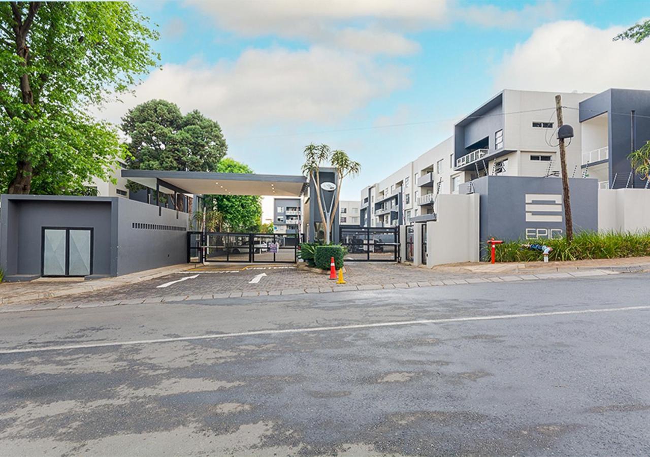 Sandton City Luxury Apartment Johannesburg Exterior photo